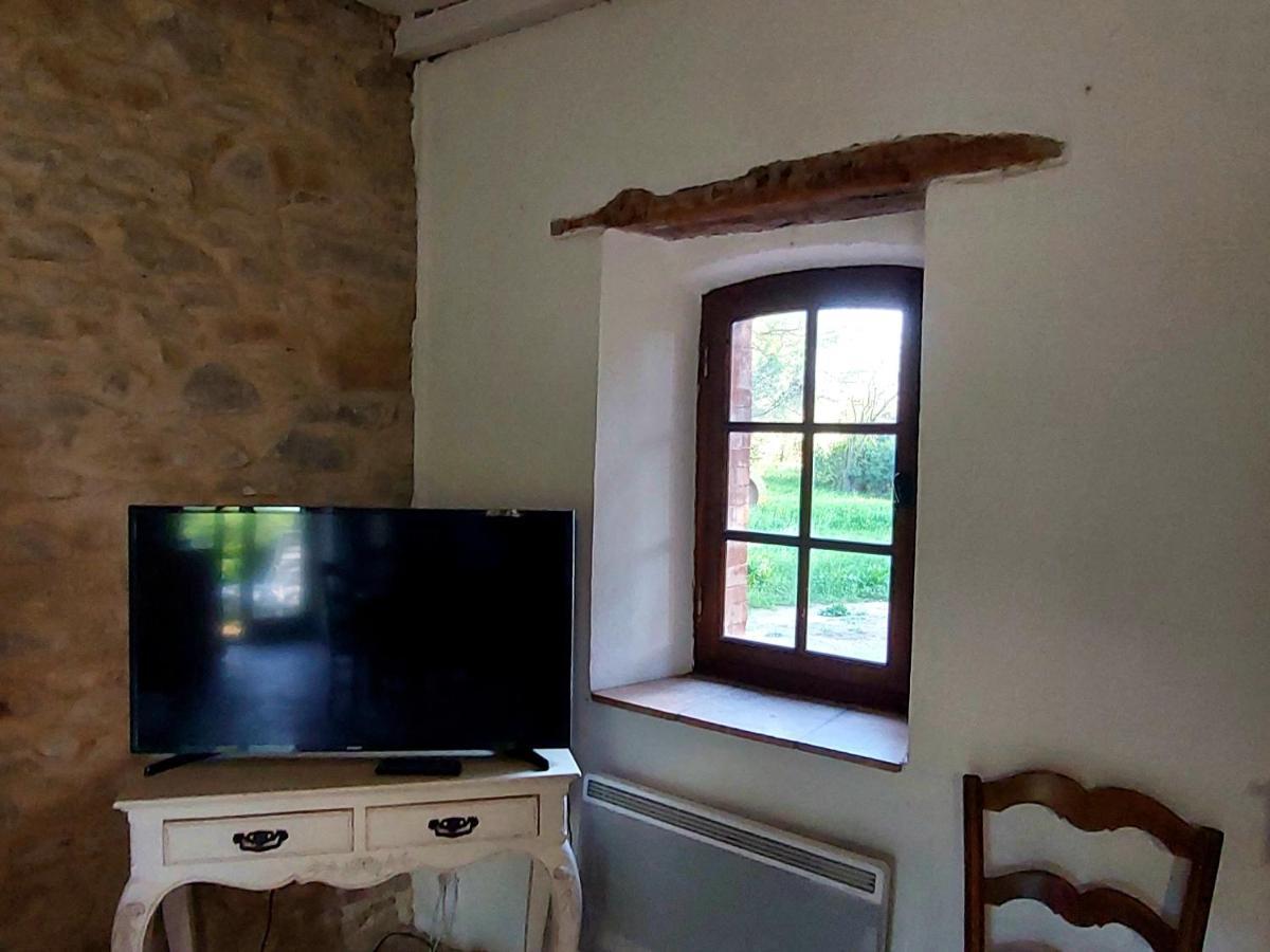 Mazet Du Chateau Joyeux De Violet Pépieux Zewnętrze zdjęcie